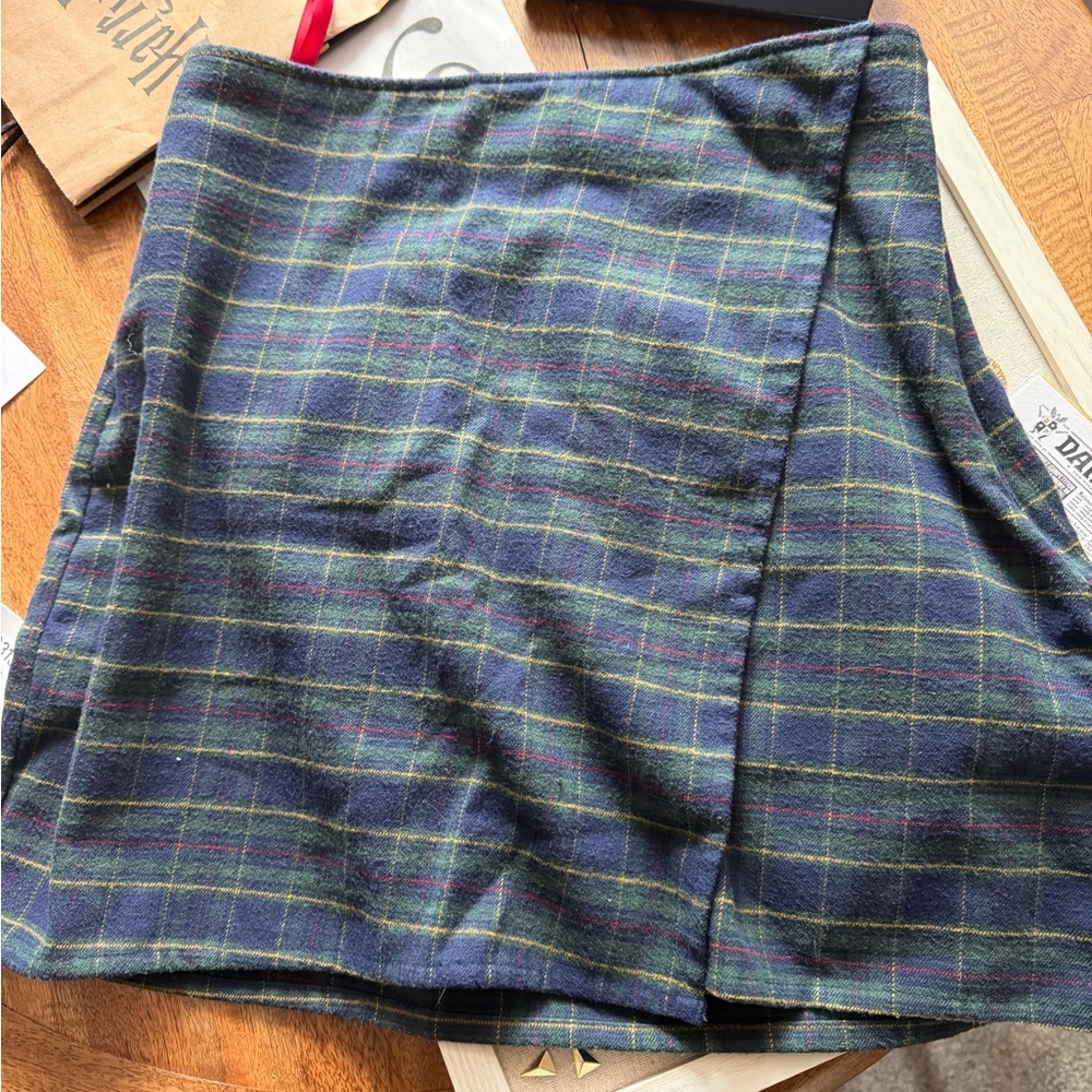 Hollister Navy and Green Plaid Asymmetrical Mini Skirt